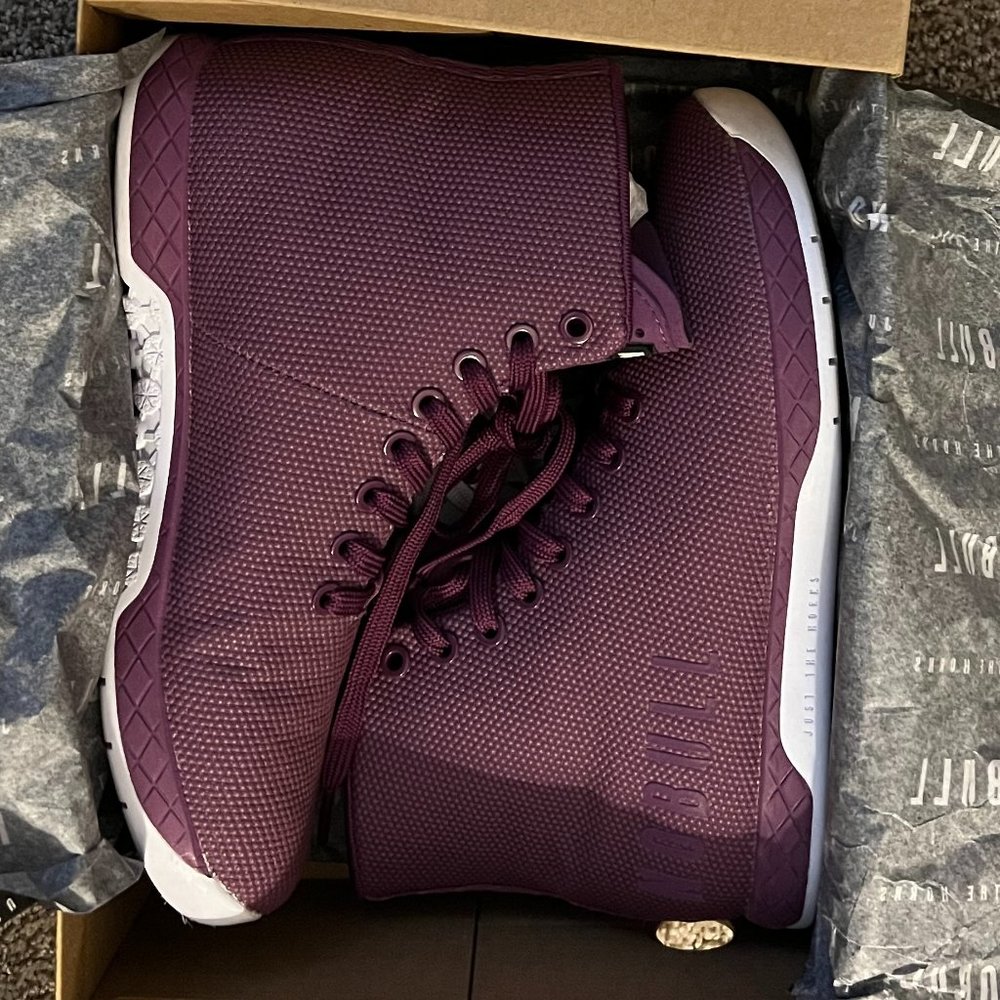 WOMEN'S HIGH-TOP TRAINER